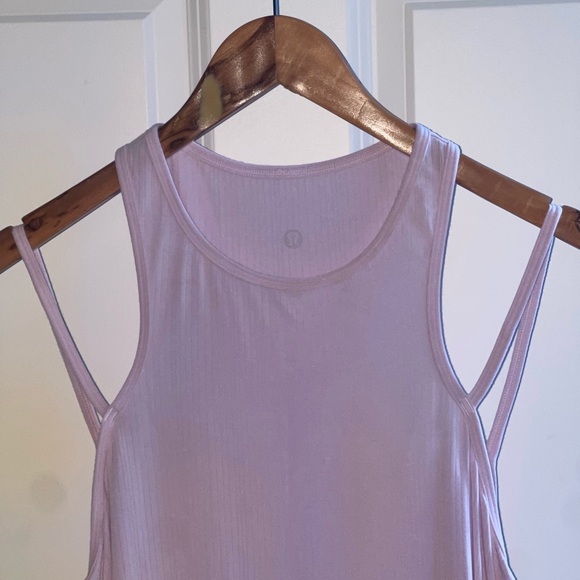 Lululemon Double-Strap Yoga Tank Meadowsweet Pink Modal Ribbed Top Sz 8 - Picture 3 of 6